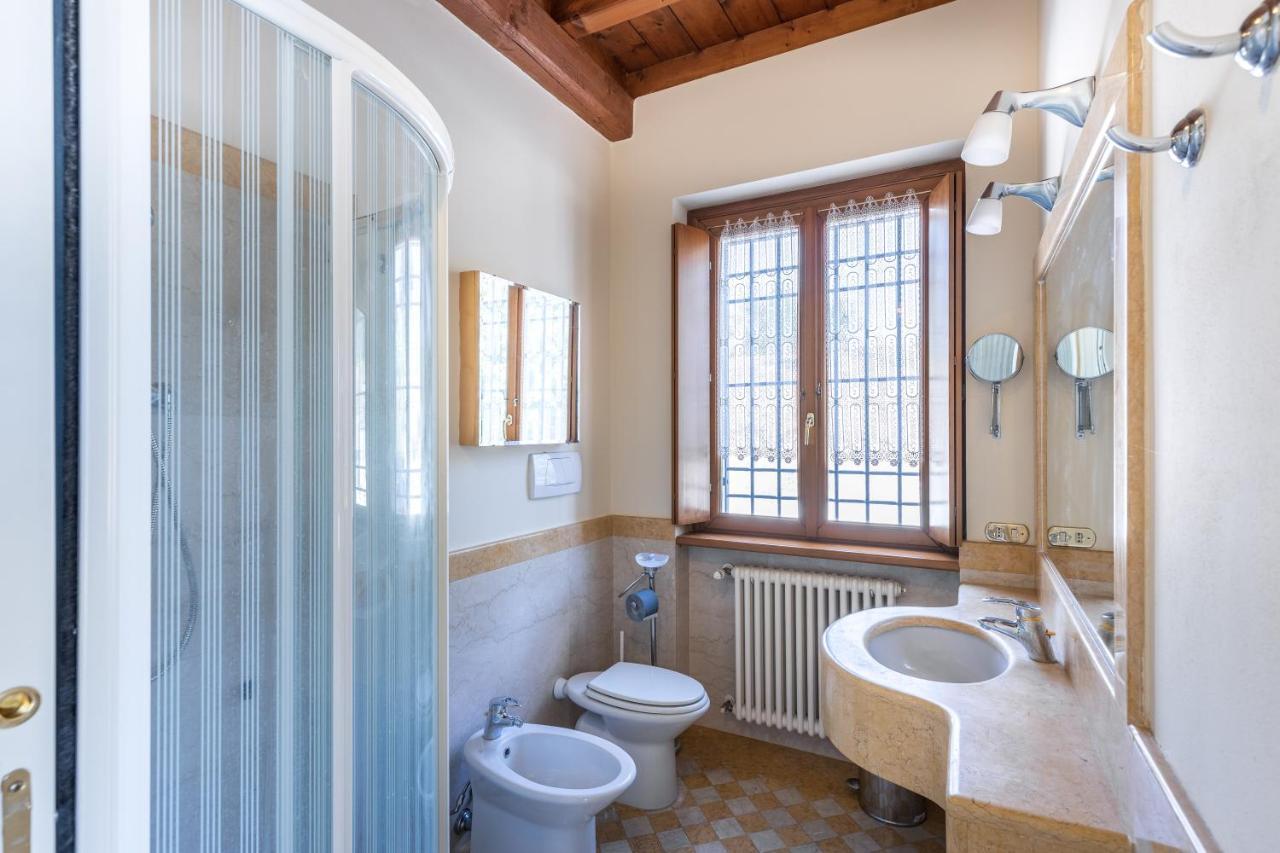 Il Casale Lonato - By Host4U Aparthotel Bagian luar foto